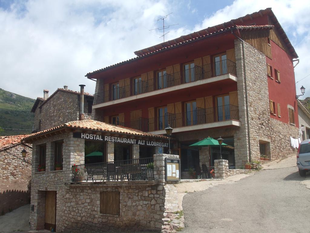 Hostal Alt Llobregat Castellar De N'Hug Exterior foto